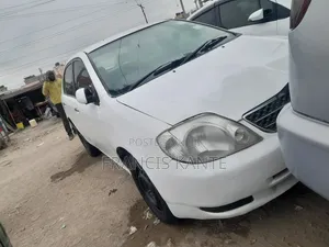 Toyota Corolla 2004 White