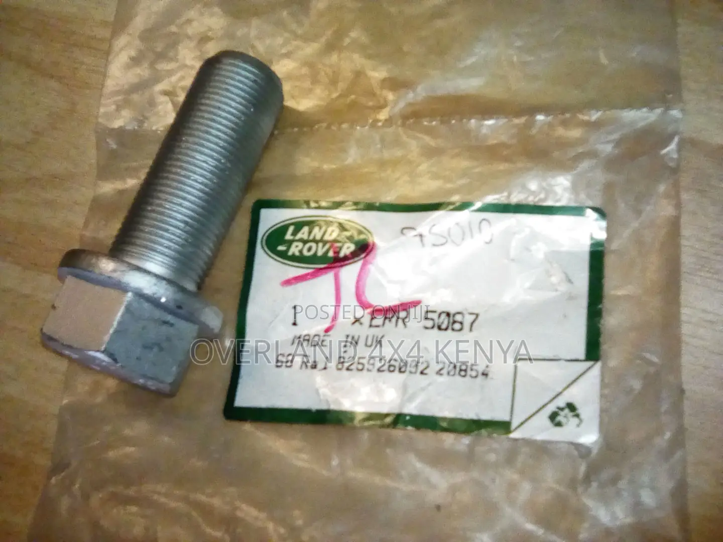 Defender Crankshaft Pulley Bolt -300TDi