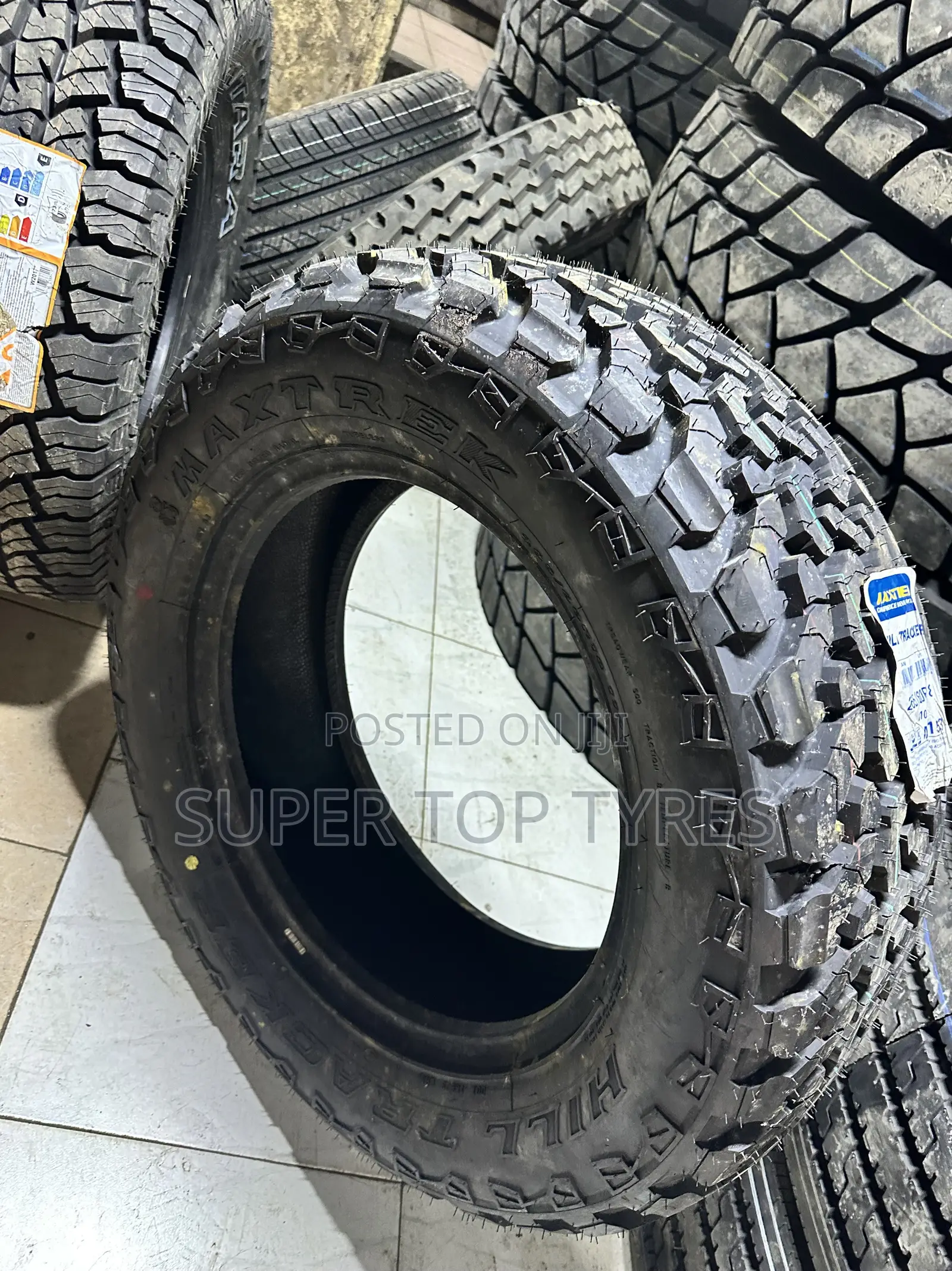 265/60r18 Max Track