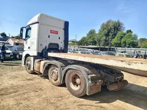 Mercedes Benz Actros 2545
