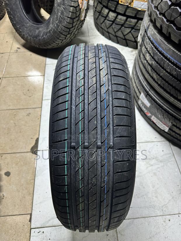 215/65r16 Maxrack