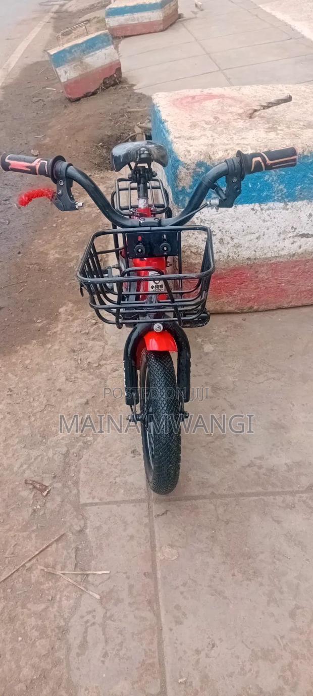 Kids Bike Well Maintained and in Great Shape - thumbnail 5