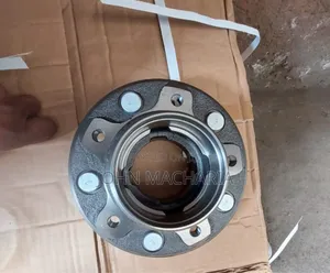 Front Hub for Land Cruiser 79 Series 1HZ