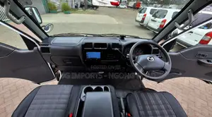 Mazda B 2020