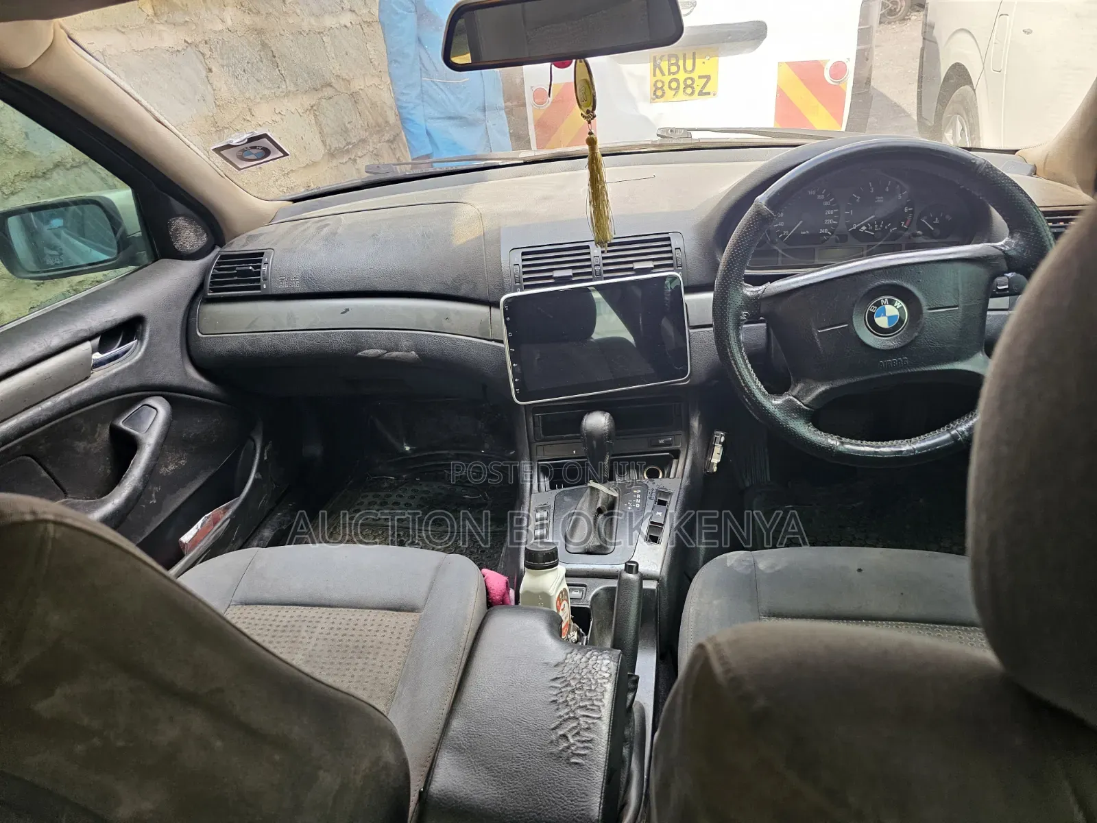 BMW 318i 2005 Silver