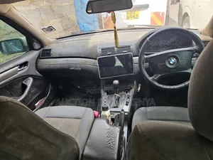 BMW 318i 2005 Silver