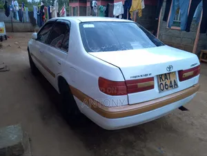 Toyota Premio 2002 White