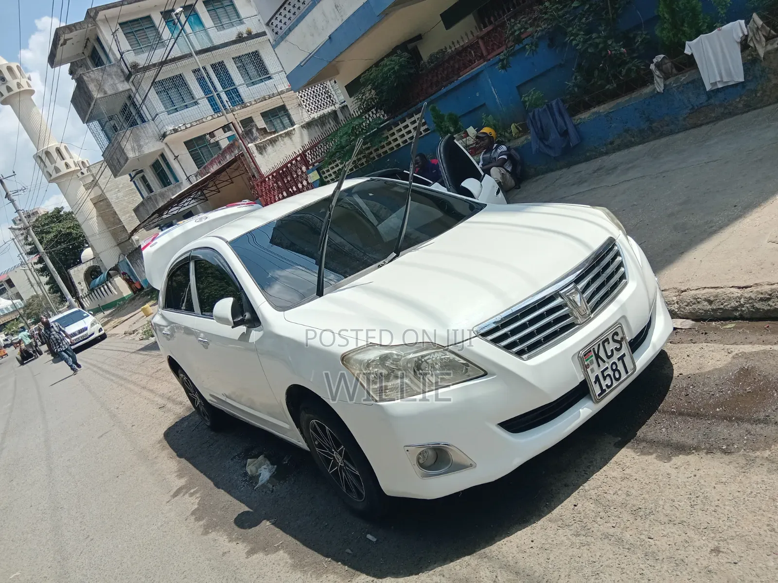 Toyota Premio 2011 White