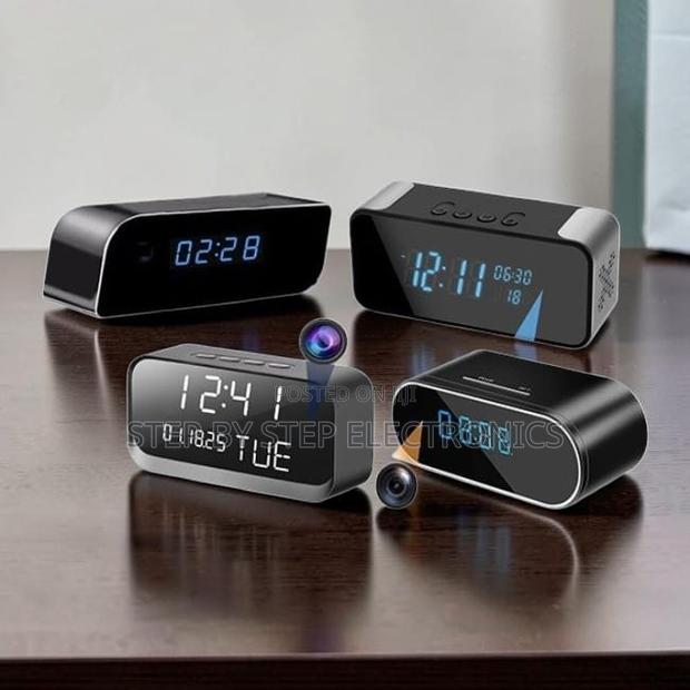 Security Surveillance Ultra HD WiFi Alarm Table Clock Hidden Camera
