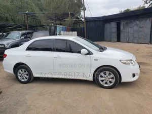 Toyota Axio 2006 White