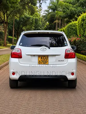 Toyota Auris 2012 White