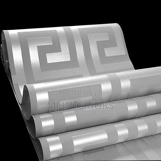 Elegant Wall Wallpaper for Homes and Offices