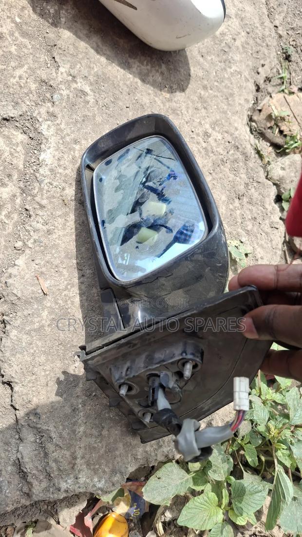 NZE 2005 SIDE Mirror - thumbnail 2