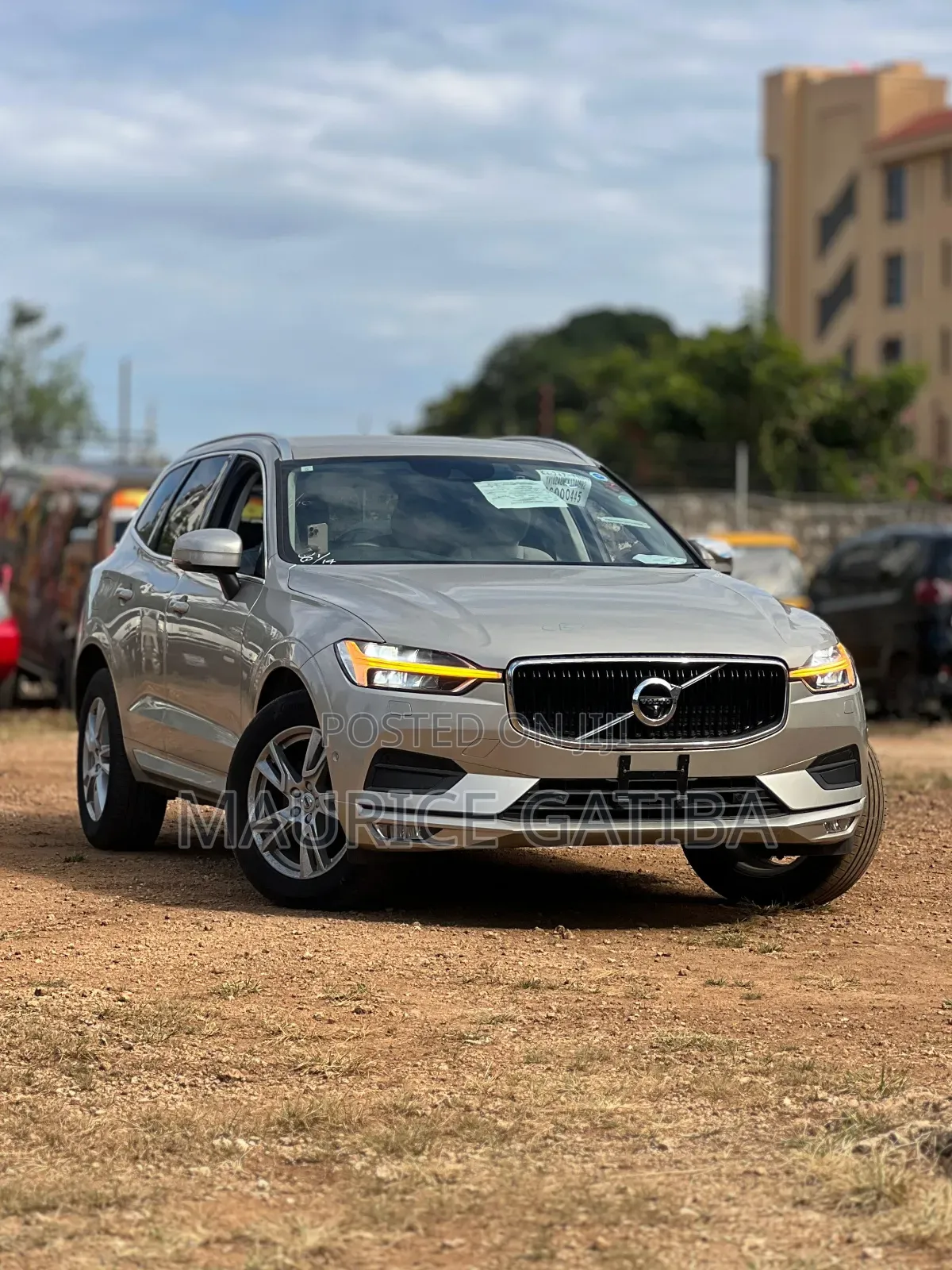 Volvo XC60 2019 Gold