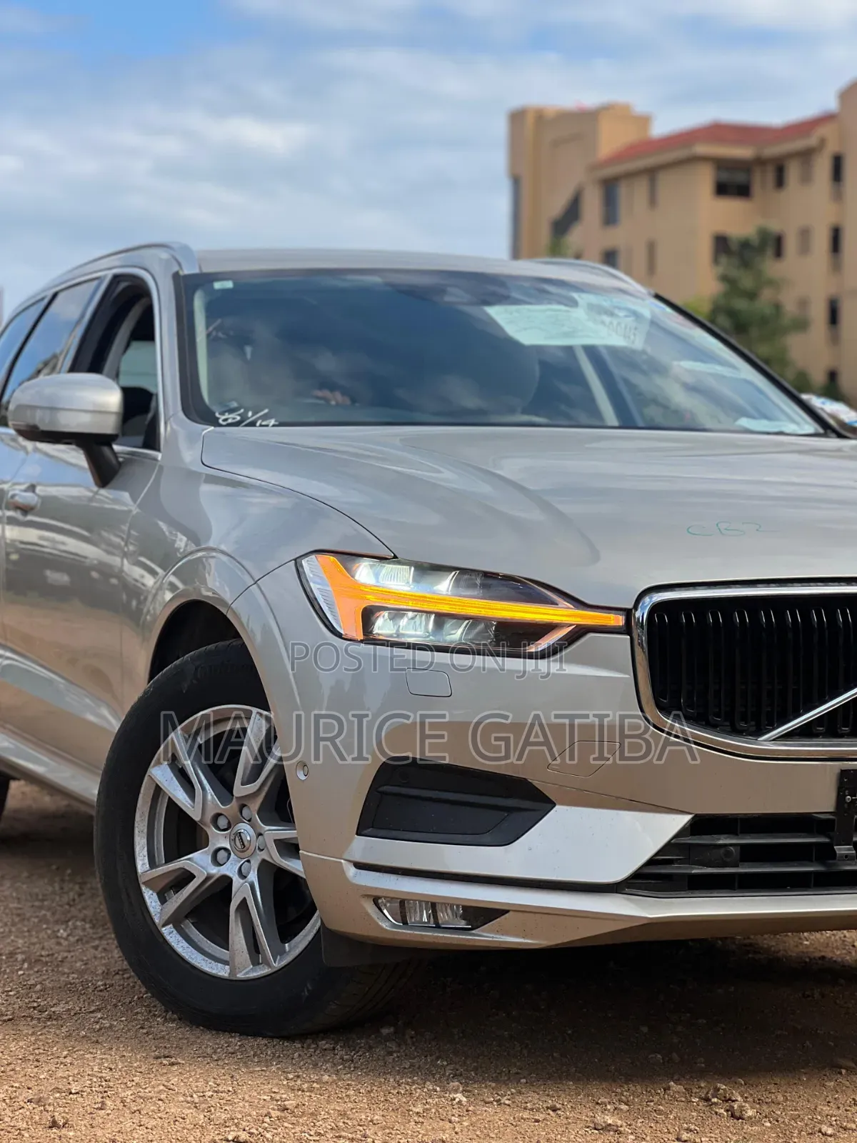 Volvo XC60 2019 Gold