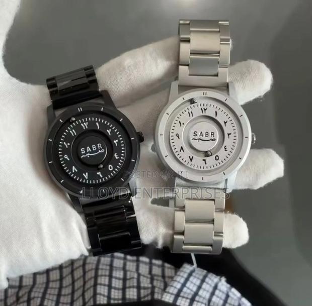 Sabr Magnetic Arabic Aura Watch