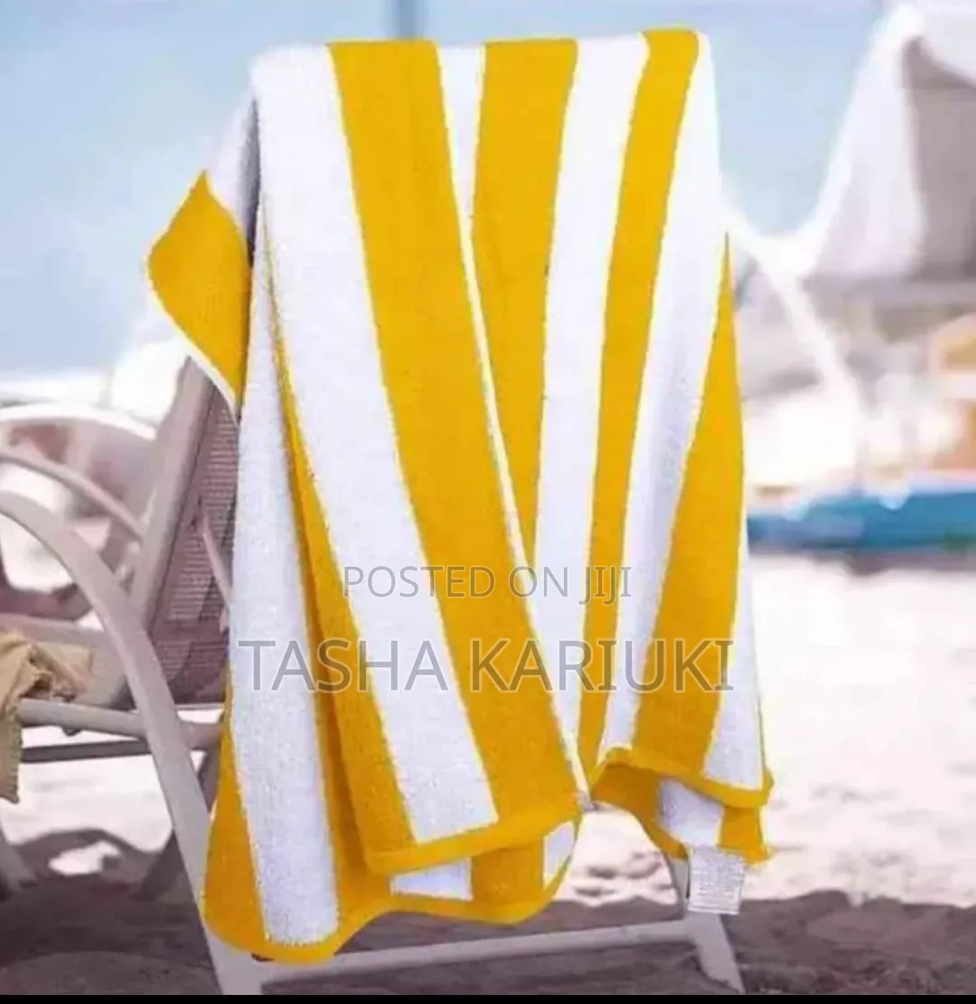Classic Striped Cabana Towel – 100 × 150 Cm Resort Style Cotton Towel