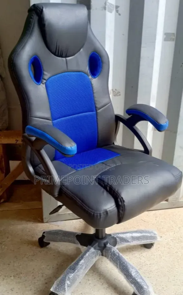 Executive Gaming Chair – Premium Comfort for Work Play