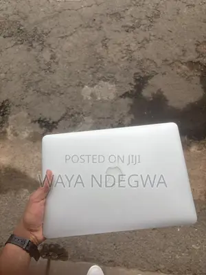 Laptop Apple MacBook 2015 8GB Intel Core i5 SSD 256GB