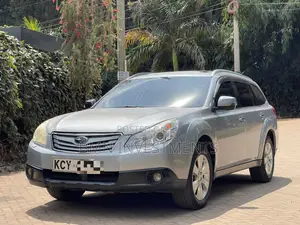 Subaru Outback 3.6R Premium 2012 Silver