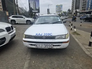Toyota T100 1992 White