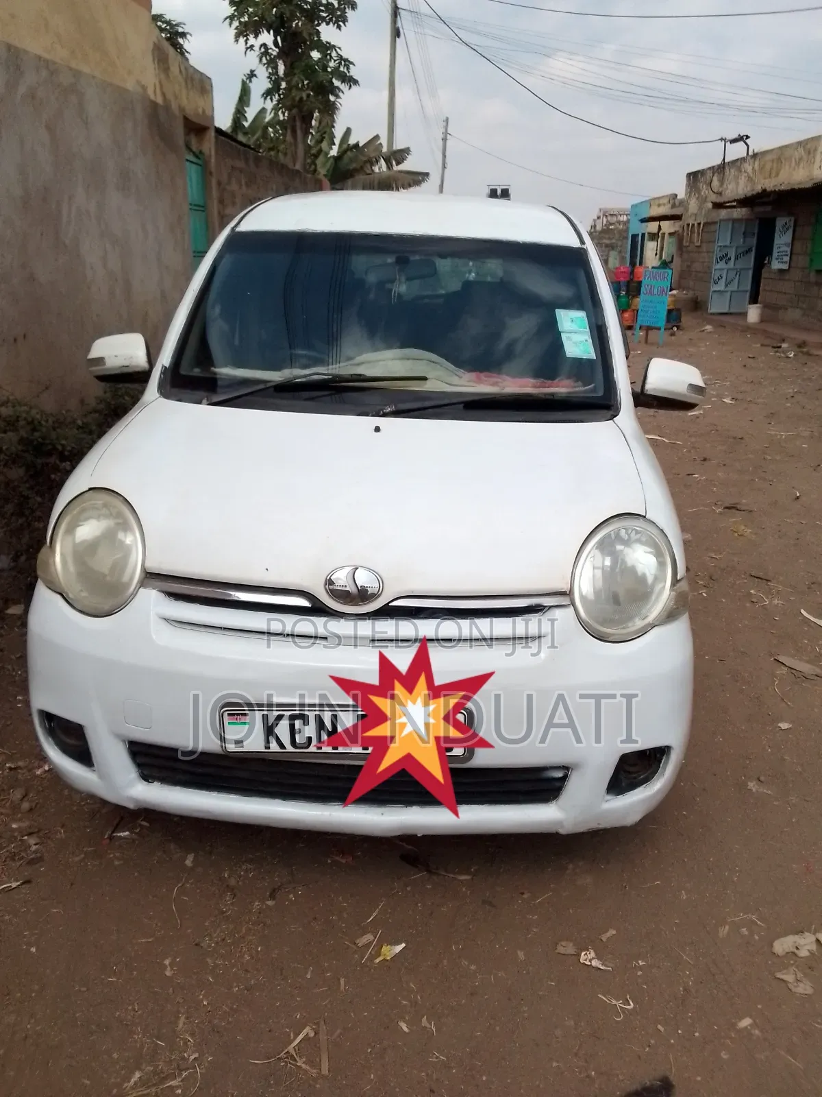 Toyota Sienta 2010 White