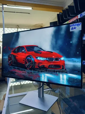 Dell UltraSharp 27" USB-C Monitor (U2723QE) - Clean