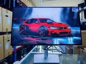 Dell UltraSharp 27" USB-C Monitor (U2723QE) - Clean
