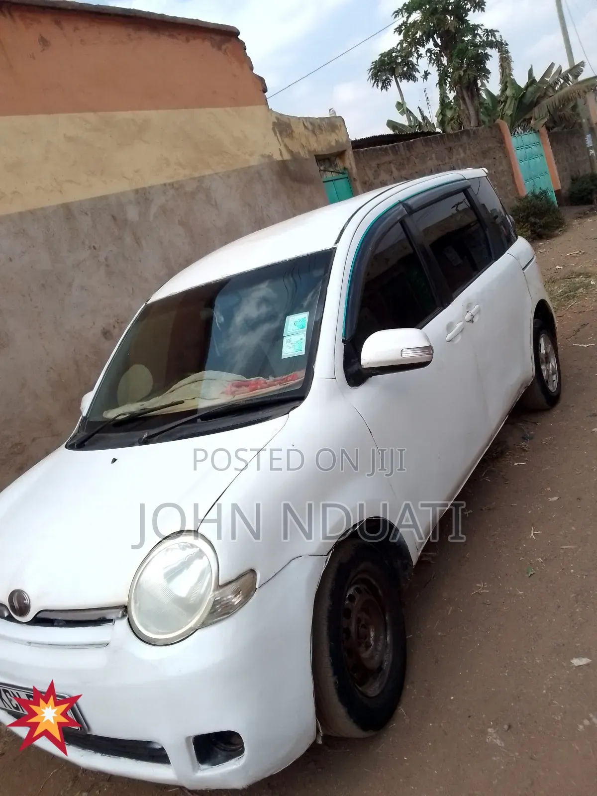 Toyota Sienta 2010 White