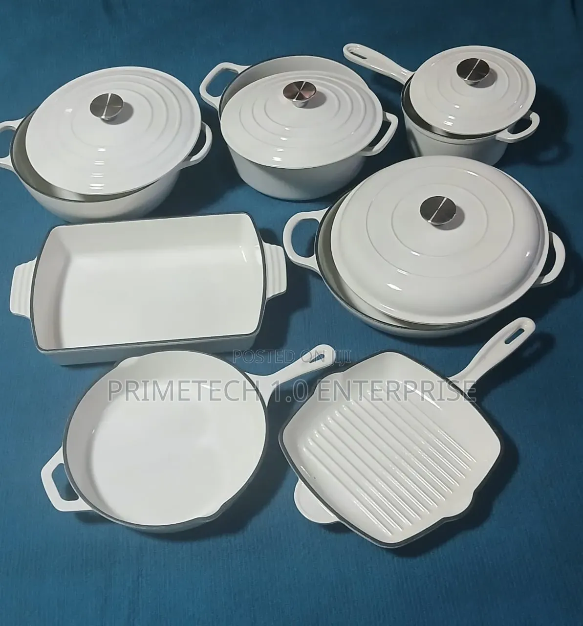 11pc Cast Iron Cookware Set