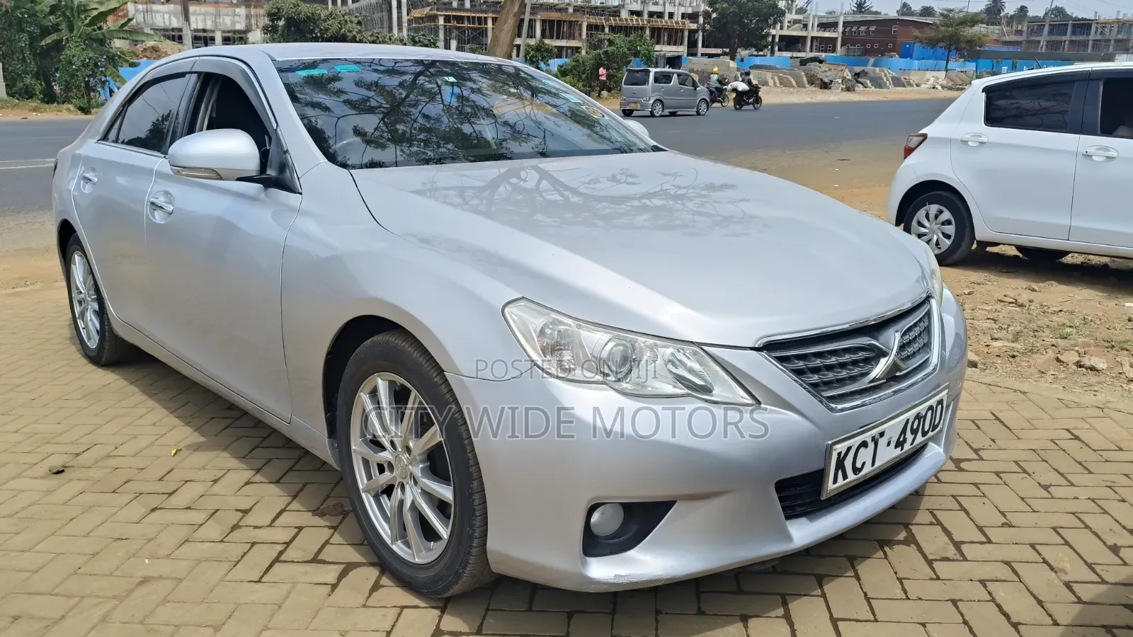 Toyota Mark X 2012 Silver