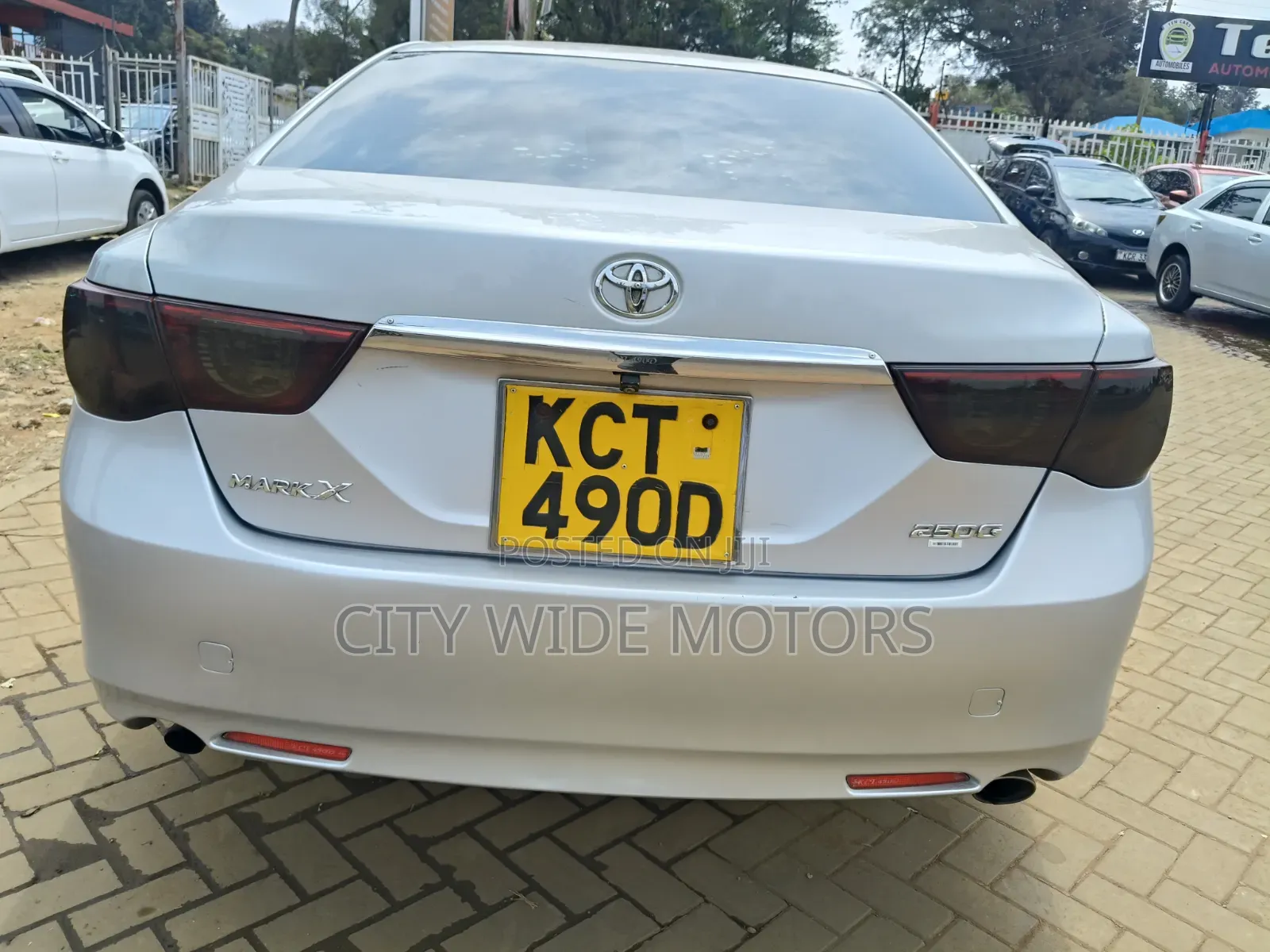 Toyota Mark X 2012 Silver