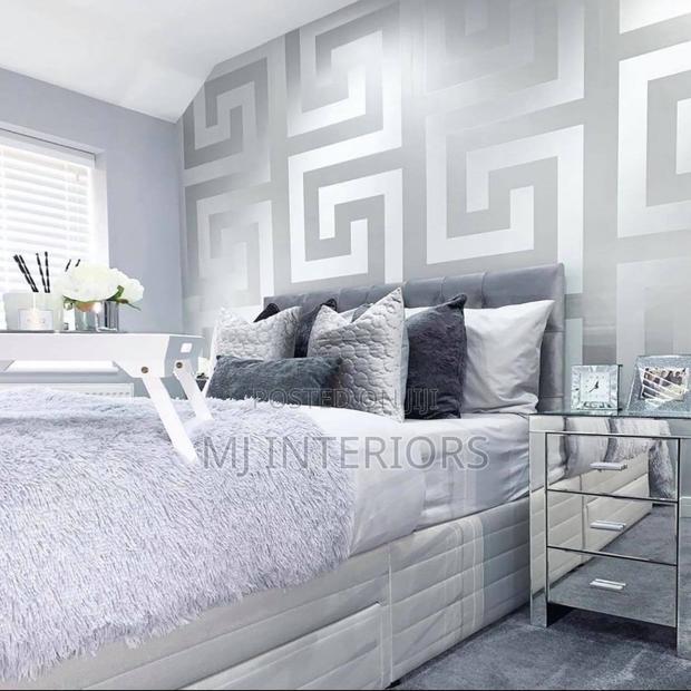 Affordable Interior Wallpaper With Expert Installation