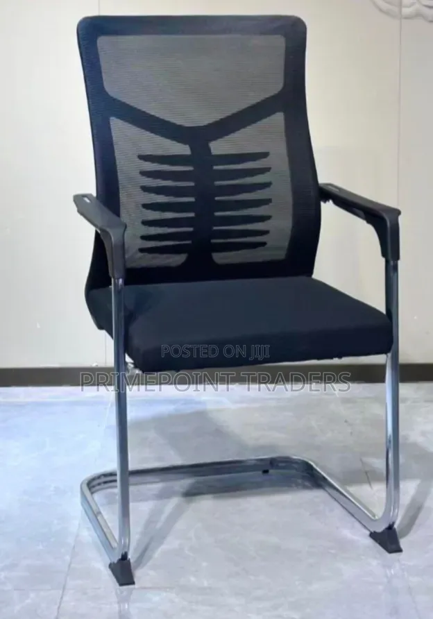 Modern Executive Secretarial Office Chair – Comfortable Seating