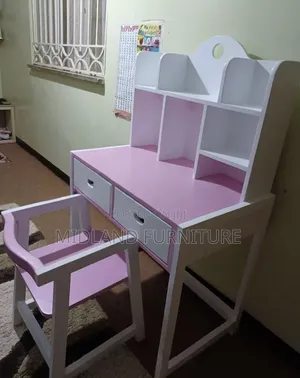 Children Desk With Drawers. Pay on Delivery
