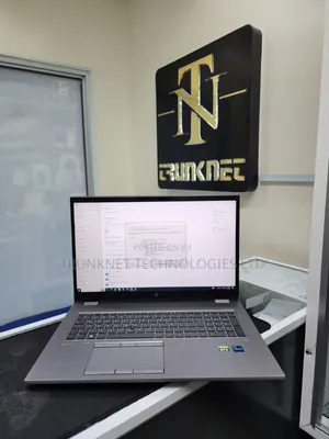 Laptop HP ZBook Fury 17 G7 32GB Intel Xeon SSD 4T