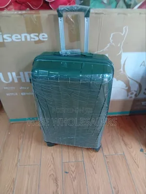 Medium Size Unbreakble Laxurious Rubber Suitcase Travel Bag
