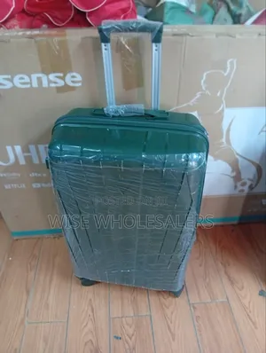 Medium Size Unbreakble Laxurious Rubber Suitcase Travel Bag