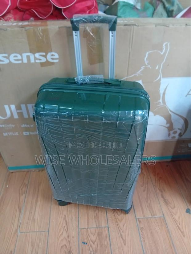 Medium Size Unbreakble Laxurious Rubber Suitcase Travel Bag - thumbnail 2