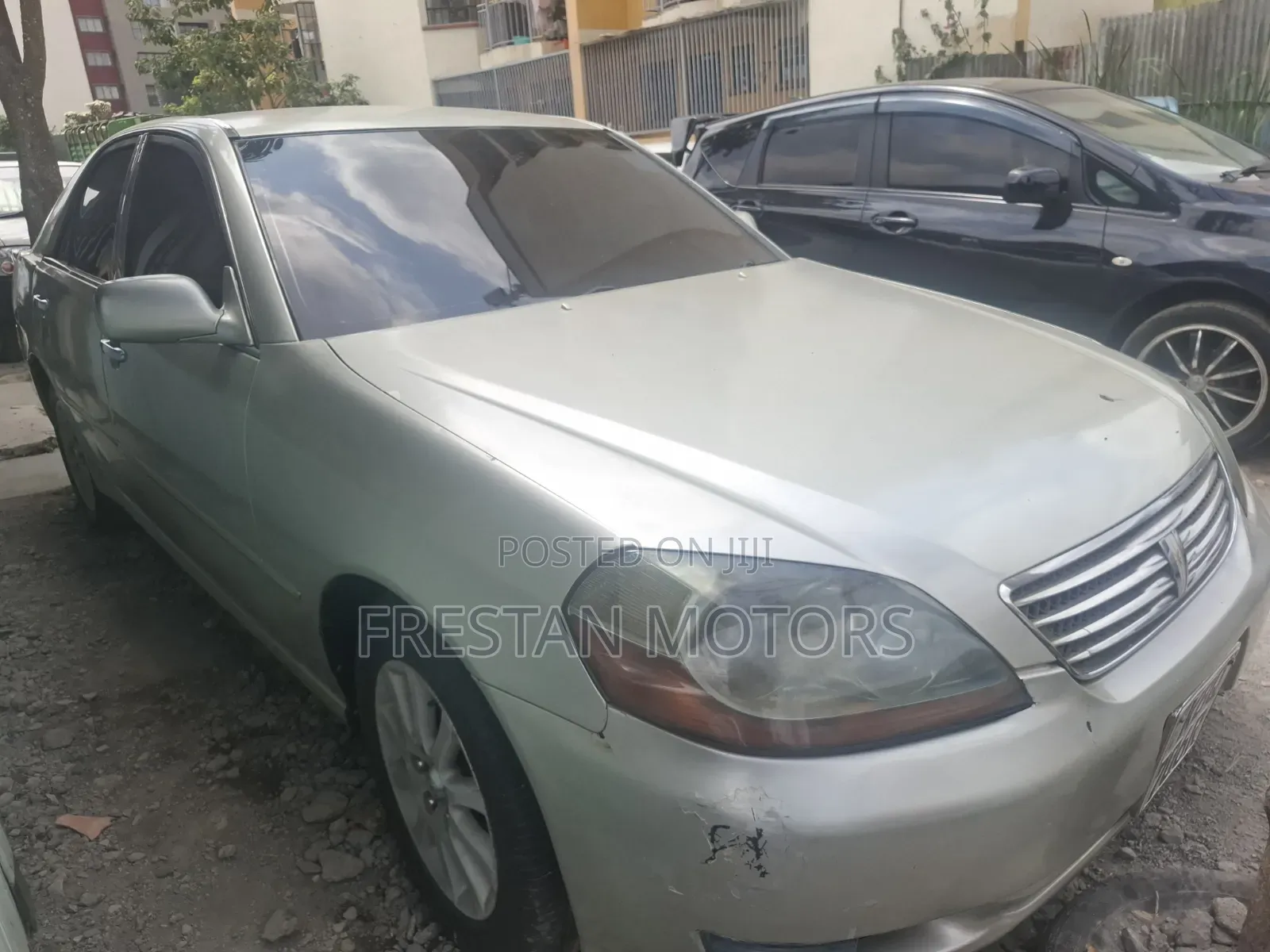Toyota Mark II 2004 Silver