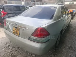 Toyota Mark II 2004 Silver