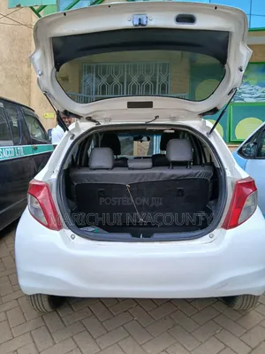 Toyota Vitz 2014 Pearl