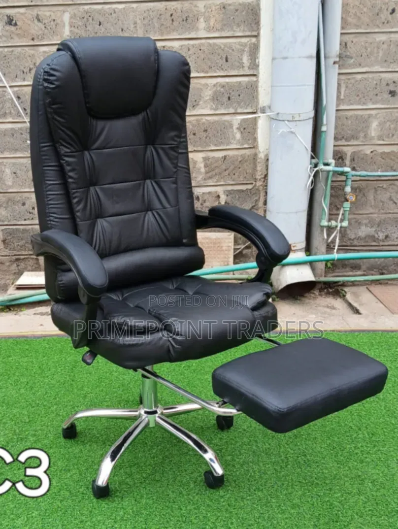 Ergonomic Executive Boss Chair With Footrest Reclining Backrest