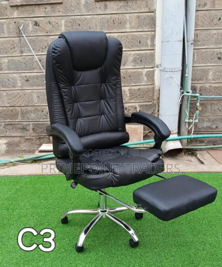 Premium High-Back Managerial Office Chair With Footrest