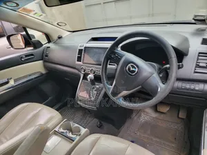 Mazda MPV 2012 Maroon