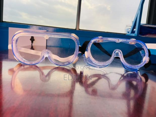 Safety Goggles - main view