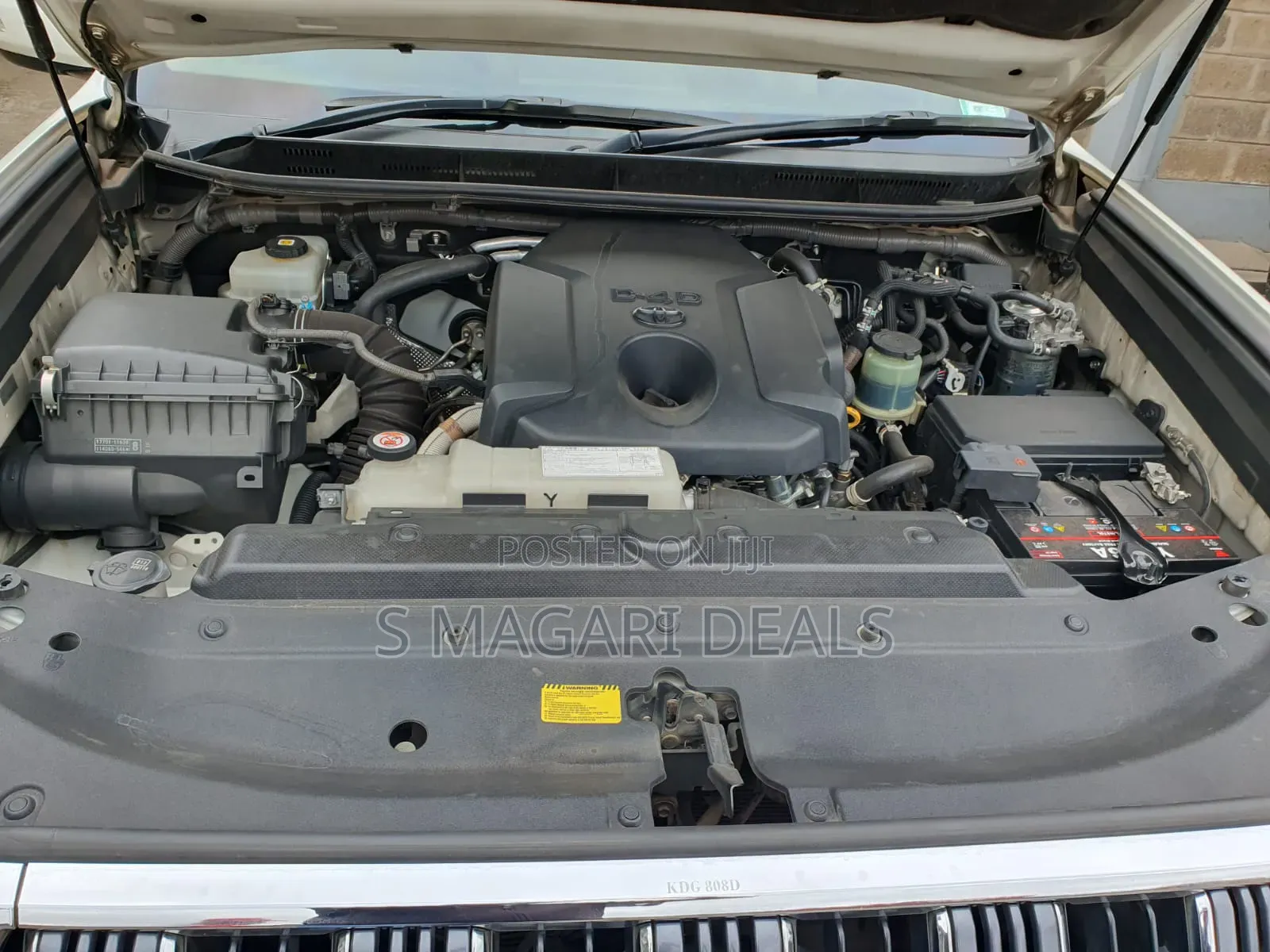 Toyota Land Cruiser Prado 2021 White
