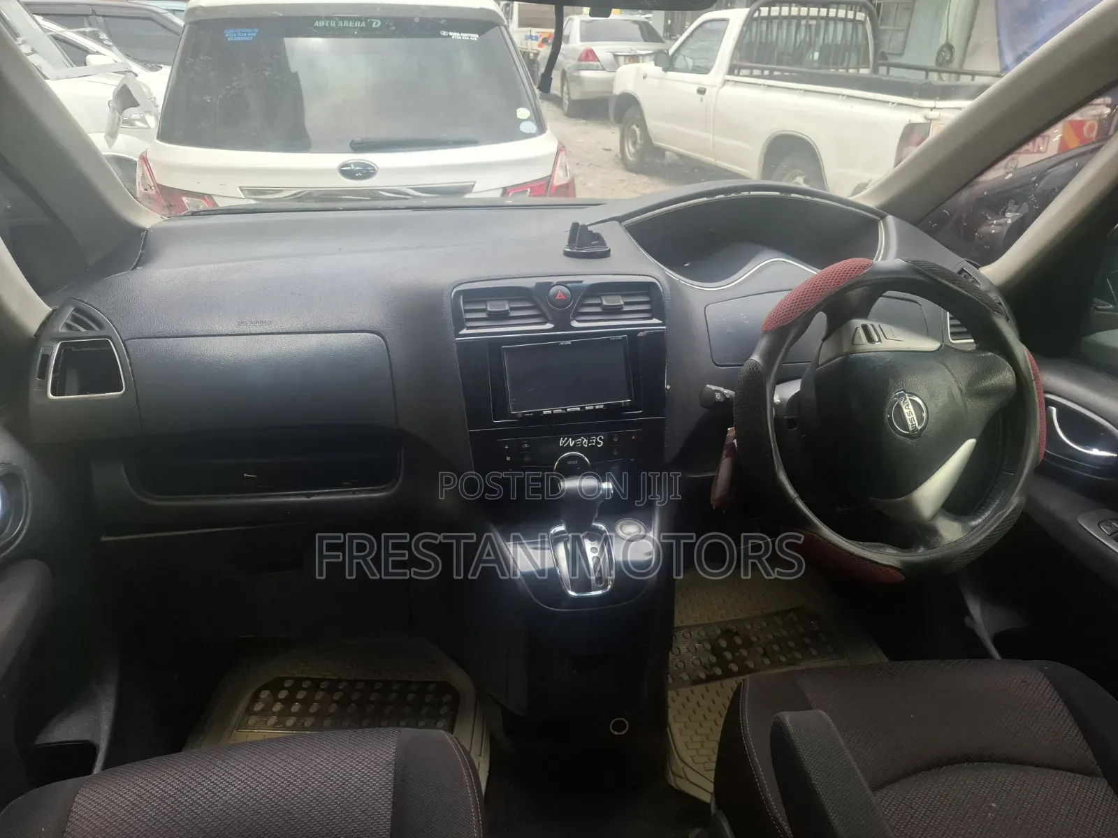 Nissan Serena 2012 Black