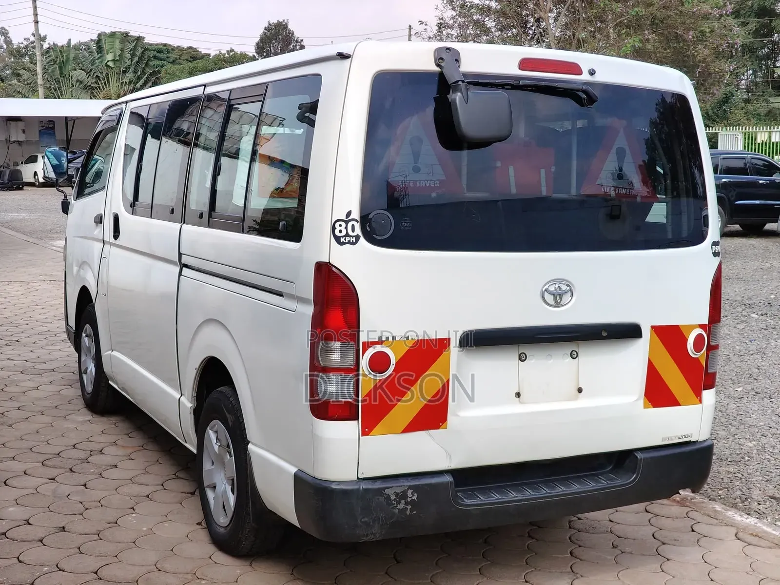 Toyota HiAce 2018 White