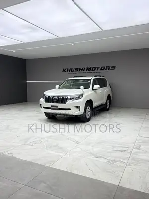 Toyota Land Cruiser Prado 2019 White